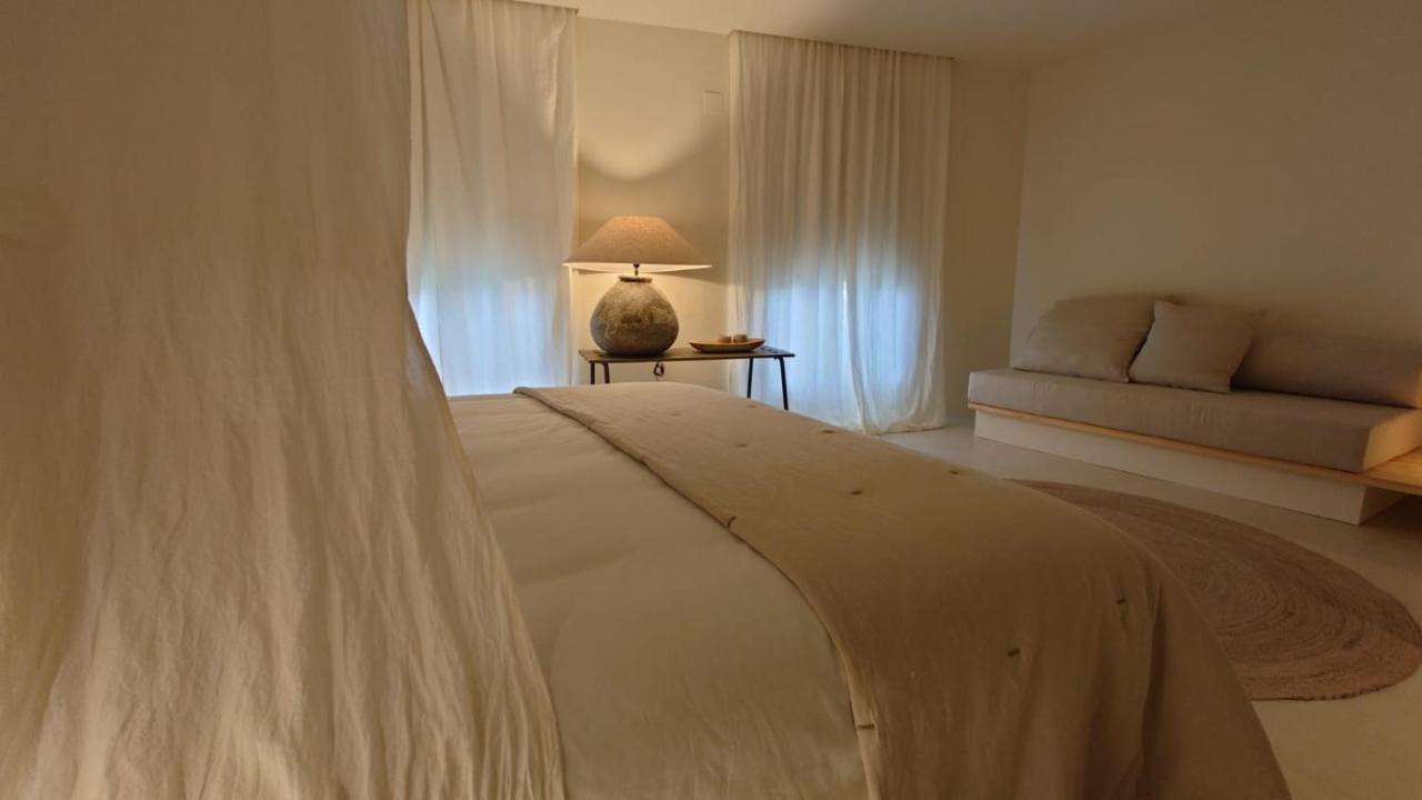 ホテル アベニダ サラゴサ エクステリア 写真